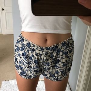 AEO floral shorts